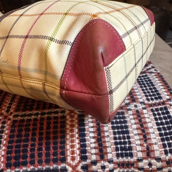 Vintage Coach Tatersall Cream Leather Stagecoach with Checkered Design - Picture 4 of 16